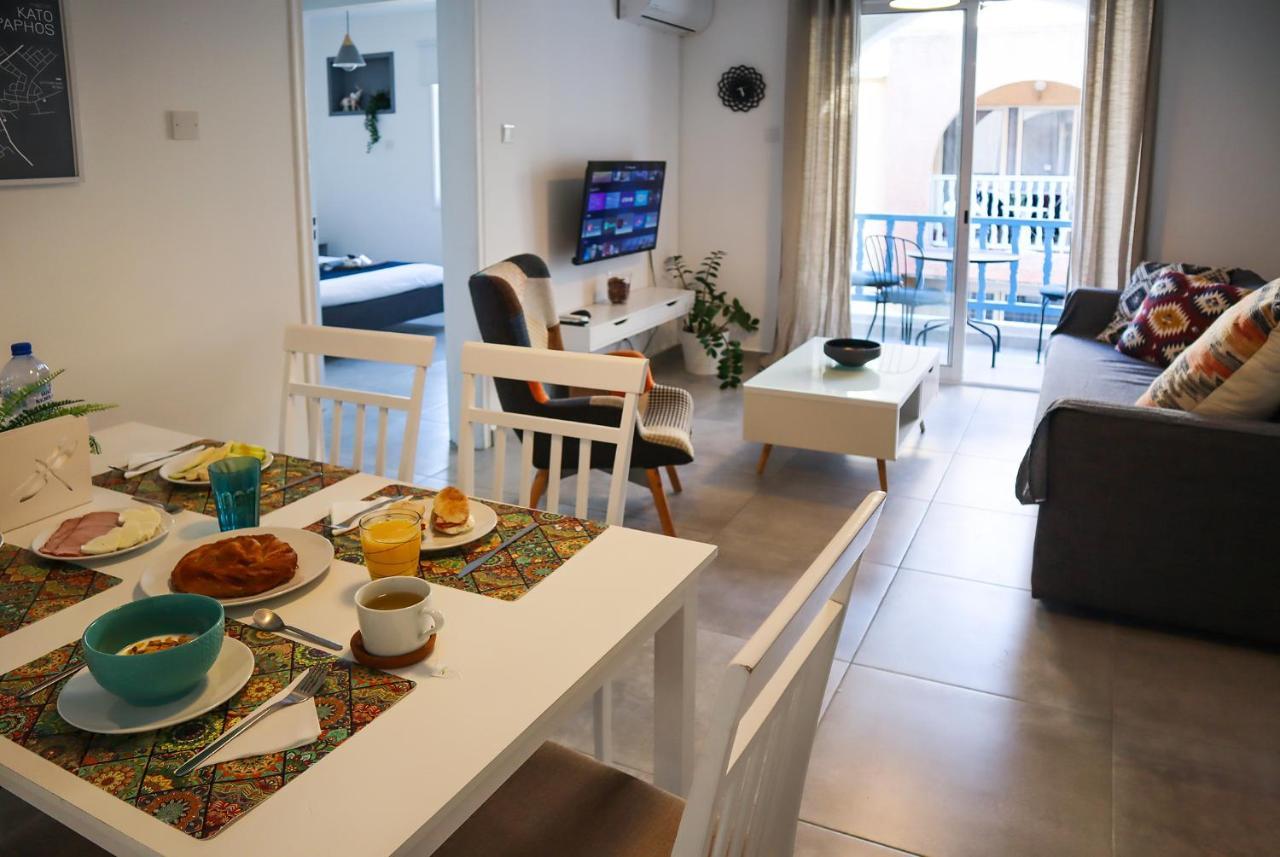 Alex'S Vacation Suite - 100M From The Beach - 6 Guests بافوس المظهر الخارجي الصورة